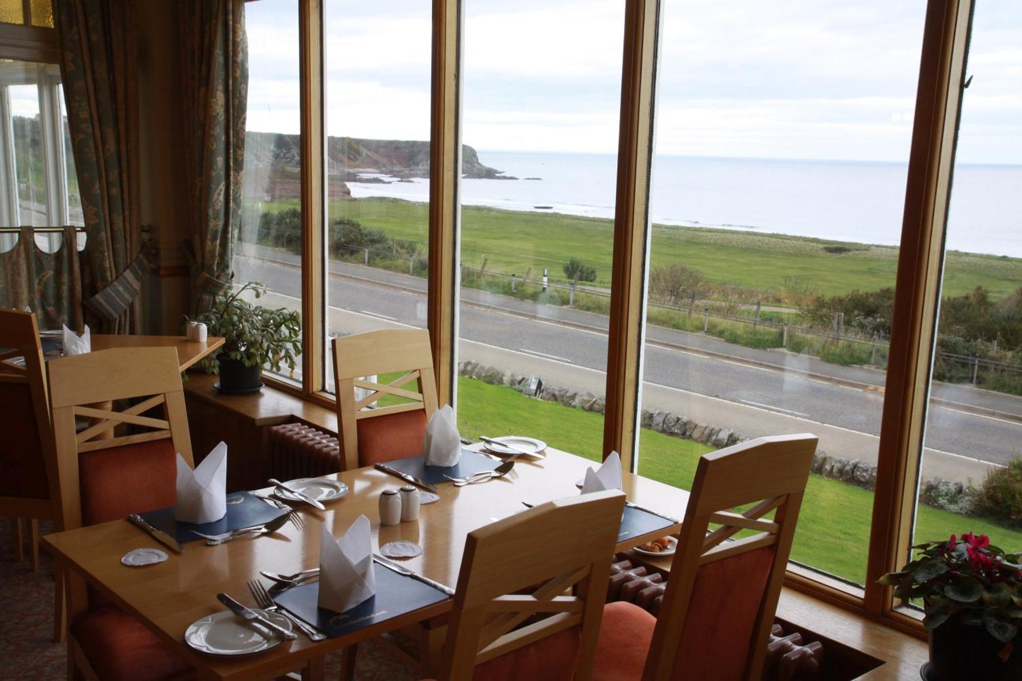 Cullen Bay Hotel Zewnętrze zdjęcie