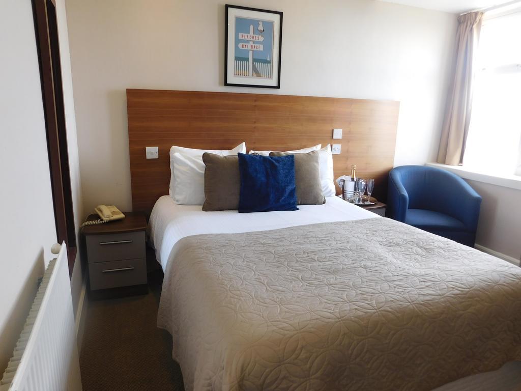 Cullen Bay Hotel Zewnętrze zdjęcie