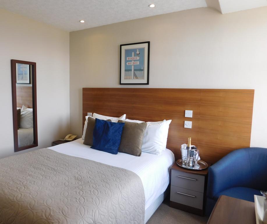 Cullen Bay Hotel Zewnętrze zdjęcie